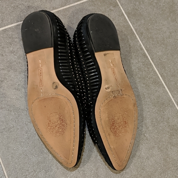 Vince Camuto black/gold studded flats - Picture 3 of 4